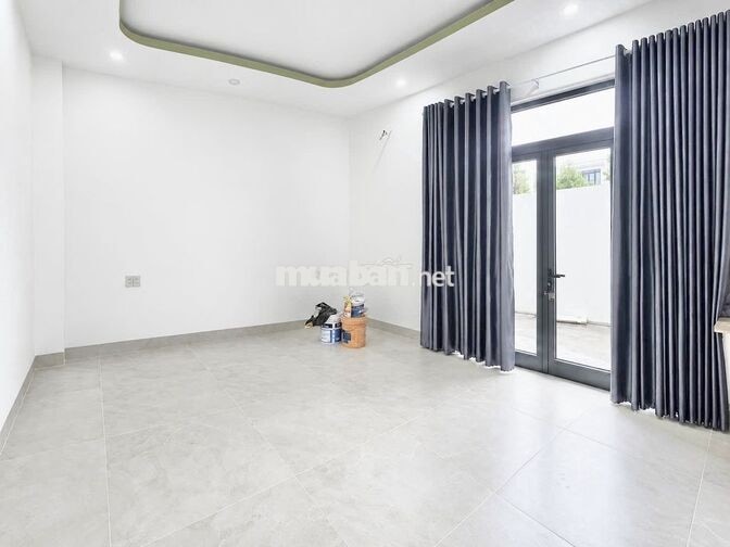 CHO THUÊ NHÀ MỚI 3,5 TẦNG 6 PHÒNG NGỦ KĐT PHƯỚC LONG GIÁ 27 TRIỆU