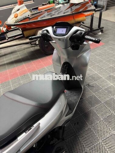 Honda SH 125i 2026 ABS 100km màu Bạc
