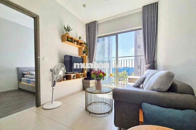 Bán Căn 2PN và 2WC View Hồ ; Giá bán 2,690 tỷ. Full nội thất
