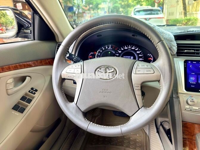 Toyota Camry 2.4G AT 2010