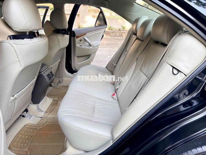 Toyota Camry 2.4G AT 2010