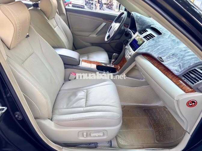 Toyota Camry 2.4G AT 2010