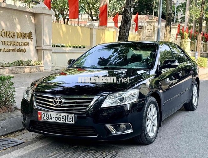 Toyota Camry 2.4G AT 2010