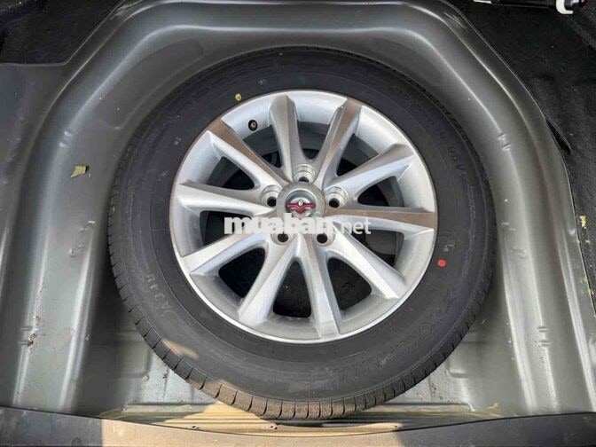 Toyota Camry 2.4G AT 2010