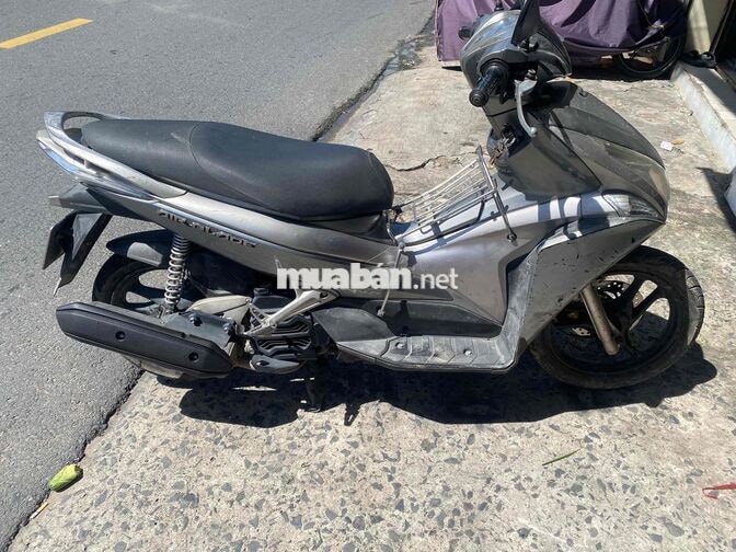 HONDA AIR BLADE 2011 ngay chủ