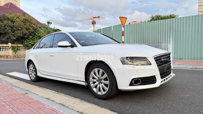 Audi A4 2011 12v km Trắng