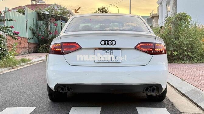 Audi A4 2011 12v km Trắng