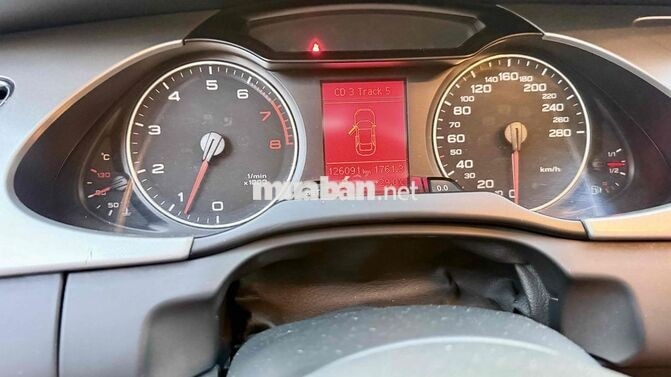 Audi A4 2011 12v km Trắng