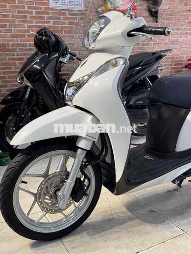 HONDA SH MODE 2017 MÀU TRẮNG
