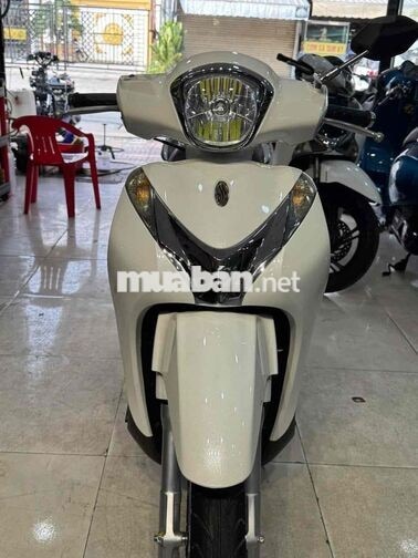 HONDA SH MODE 2017 MÀU TRẮNG