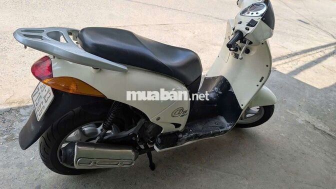 Honda @150ES màu Trắng