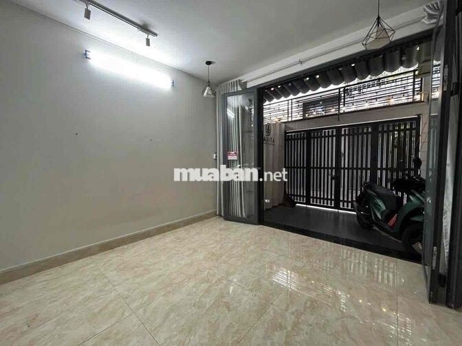 Cho Thuê Mặt Bằng Kinh Doan Giá Rẻ Thống Nhất, Gò Vấp - 4tr4 Có Sân