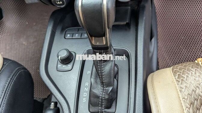 Ford Ranger 2021 XLT Limited 4x4 AT Trắng