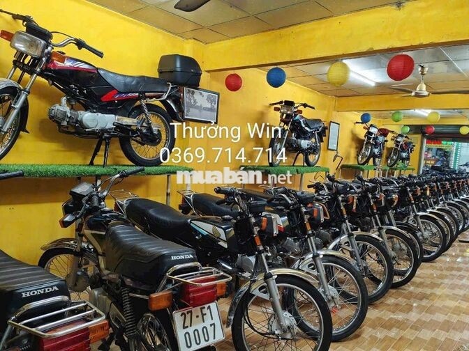 Honda Win 100 màu Đen