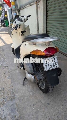 Honda @150ES màu Trắng