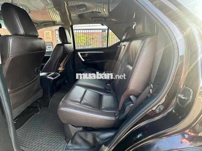 Toyota Fortuner 2018 màu nâu tự động dầu nhập indo
