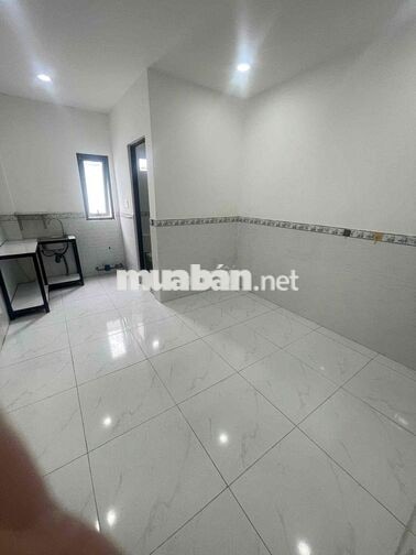 mình cần pass phòng trống vào đầu tháng 1/11