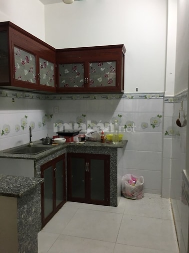 Cho thuê nhà nguyên căn, hẻm xe hơi, 2 lầu 3 phòng ngủ