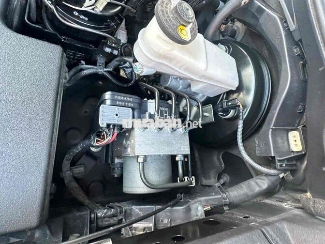 Toyota Fortuner 2018 màu nâu tự động dầu nhập indo
