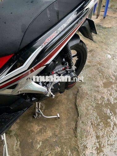 Honda Air Blade Đỏ đen Việt Nam