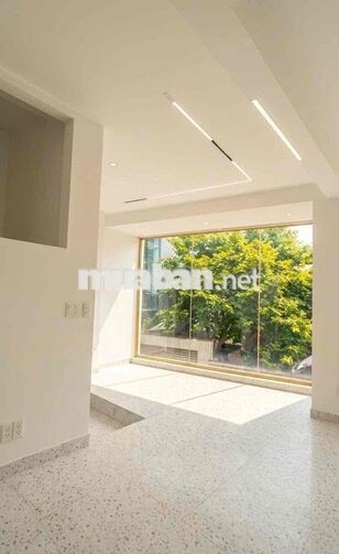 CHO THUÊ NHÀ 4 HOA CAU PHÚ NHUẬN, 1 TRỆT 3 LẦU, GIÁ 29TR
