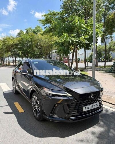 Bán Lexus RX 350 2023 Premium  đi 19.000 km