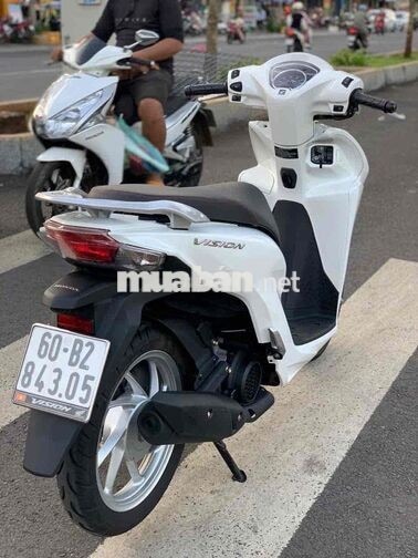 Honda Vision 2022 màu trắng