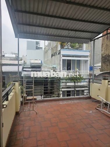 NHÀ 4PN  HẺM 4M NGUYỄN ĐÌNH CHIỂU QUẬN 3