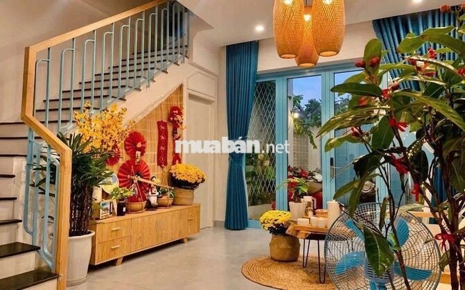 CHO THUÊ NHÀ NGUYÊN CĂN KIỆT NGUYỄN HỮU THỌ - 3 STOREY HOUSE FOR RENT