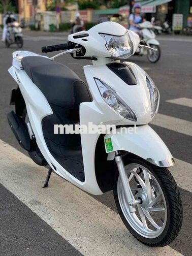 Honda Vision 2022 màu trắng