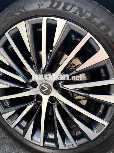 Bán Lexus RX 350 2023 Premium  đi 19.000 km