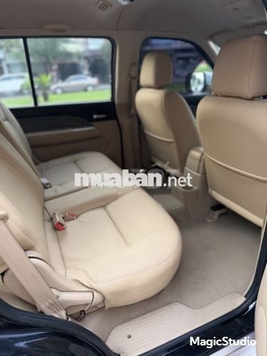 Ford Everest 2008 2.5L 4x4 MT Đen
