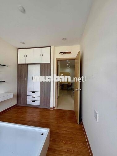 Bán Căn hộ 2PN Full nội thất mới ; Chỉ 2,3 tỷ. LH Hương