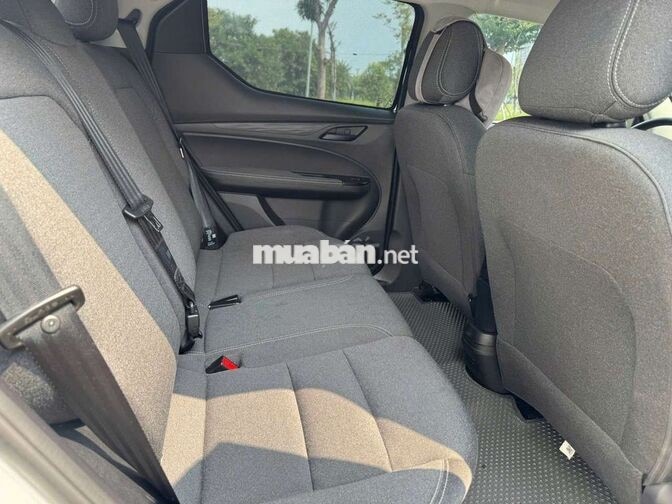 Xe điện VinFast VF 5 2026 màu bạc