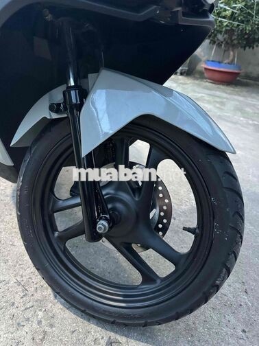 bán Honda Airblade 125 Fi màu xám đen đời 2015