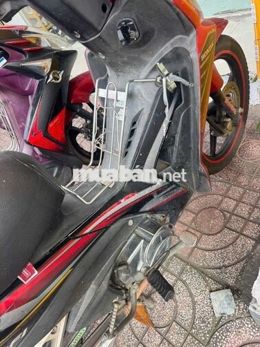 Honda Wave RSX màu đỏ đen