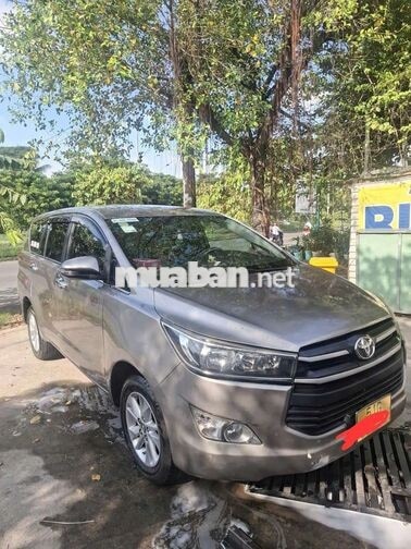 Toyota Innova 2019 8 chỗ xăng 323.333 km