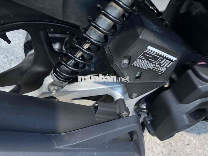 bán Honda Airblade 125 Fi màu xám đen đời 2015