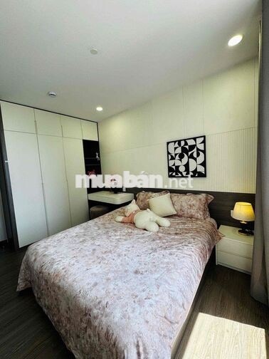 Cho thuê căn hộ 2PN full nội thất tại FPT Plaza3