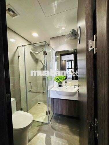 Cho thuê căn hộ 2PN full nội thất tại FPT Plaza3