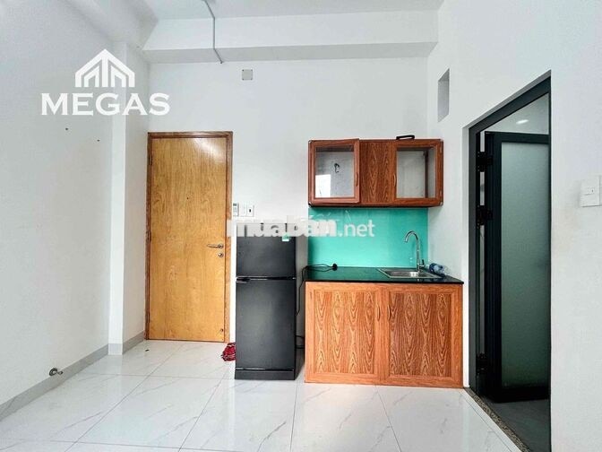Trống Sẵn Studio Ban Công Full Đồ Siêu Thoáng Ngay GigaMall