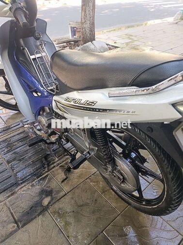 Yamaha Sirius 50cc màu Trắng xanh