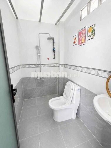 phòng trọ mới xây ngay ký túc xá khu B làng Đại Học Quốc Gia