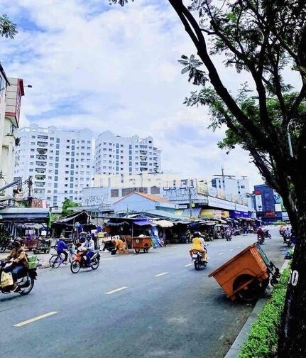 Cho Thuê Tòa Nhà Mặt Tiền 363-365 Phạm Ngũ Lão, Q.1 – 8x24m, Trệt 7 Lầ