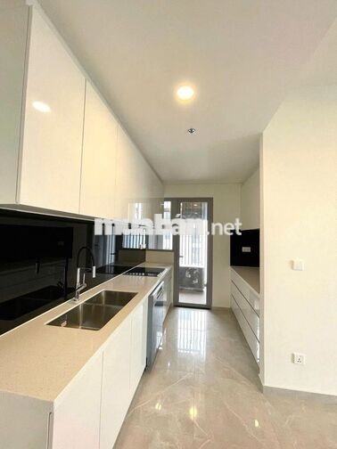 Chung Cư Celesta Rise 2PN2WC 80M2 Giá 12.9 triệu LH Quỳnh 