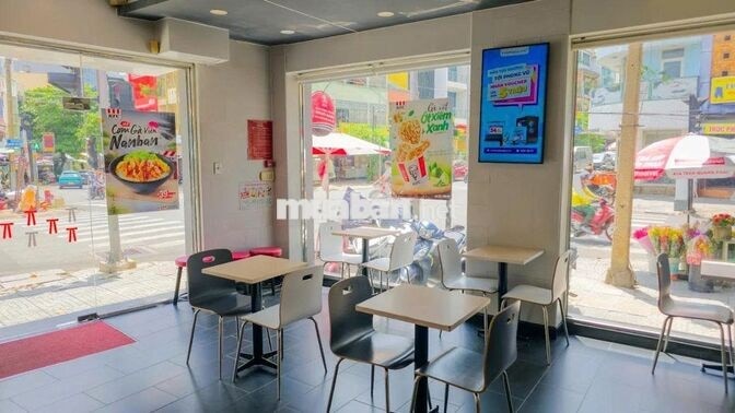 CHO THUÊ SIÊU VỊ TRÍ GÓC 2 MẶT TIỀN NGAY ĐINH TIÊN HOÀNG QUẬN 1
