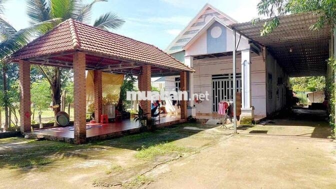 CHỦ KẸT TIỀN CẦN BÁN NHANH NHÀ VƯỜN