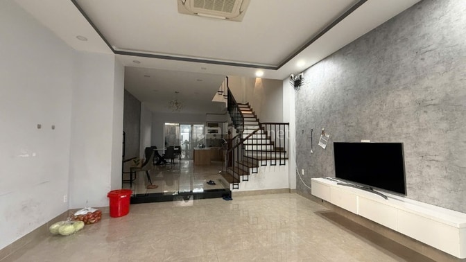 Nhà phố 3 tầng đối diện công viên - KĐT VCN Phước Long 1, Nha Trang