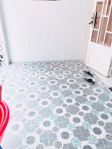EM CHÍNH CHỦ CẦN BÁN NHÀ 4 X 12,5 M 1LẦU 2P,,2W HẺM 79 PHÚ ĐỊNH P16 Q8