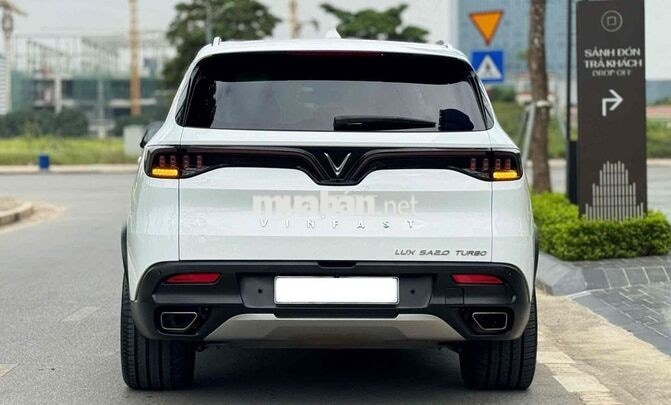 VinFast Lux SA 2021 Premium 121811 km Trắng